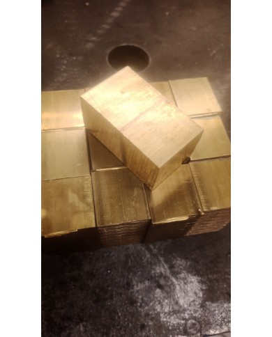 Medenina 30x20x20mm